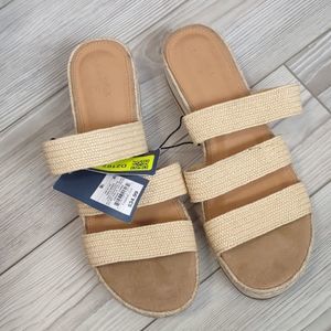 Universal Thread Tan Florence Sandals, Size 9.5
